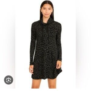 Kensie Black Sweater Dress With Zipper Medium